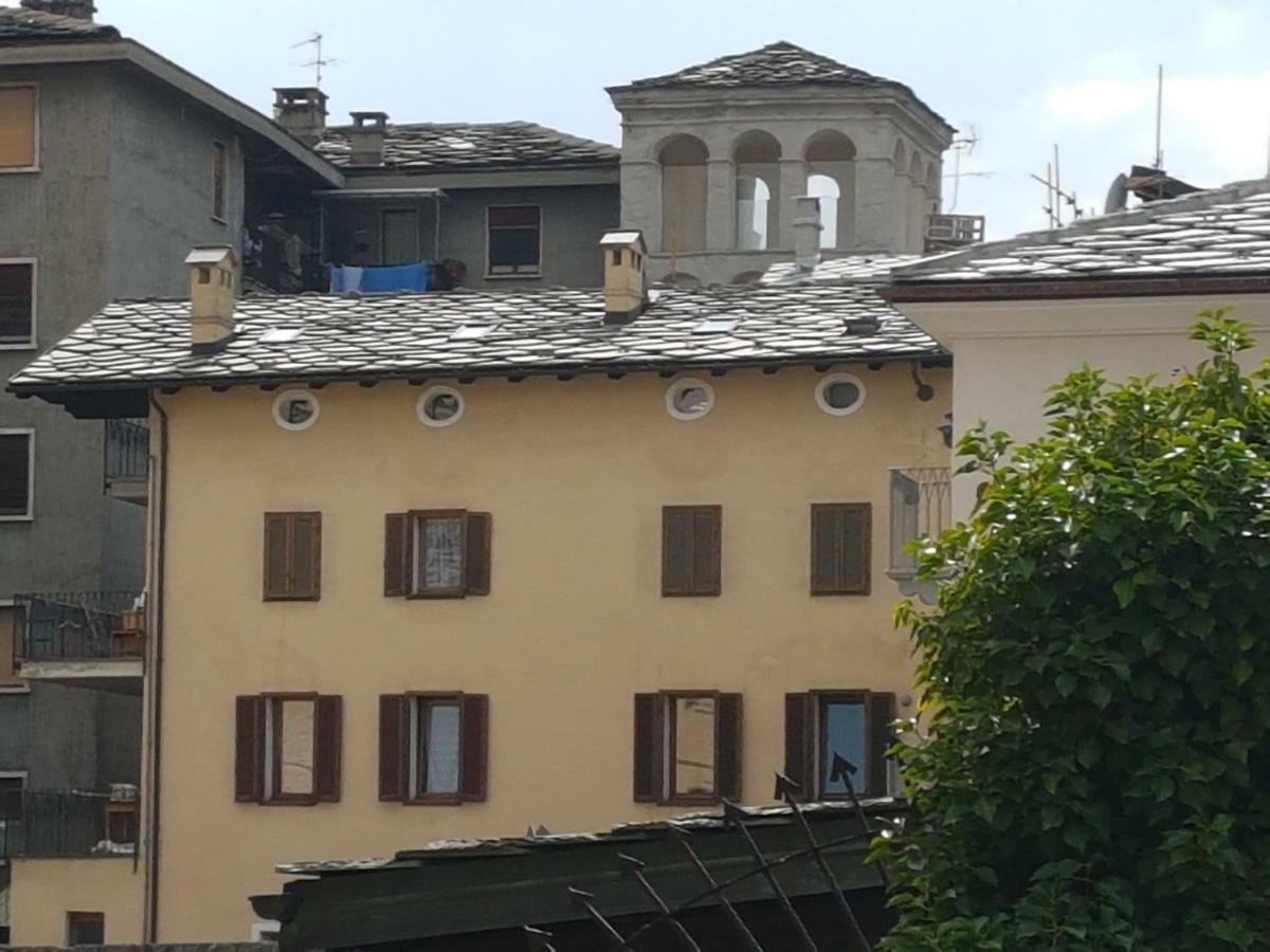 Apartamento Maison Forum Aosta Exterior foto